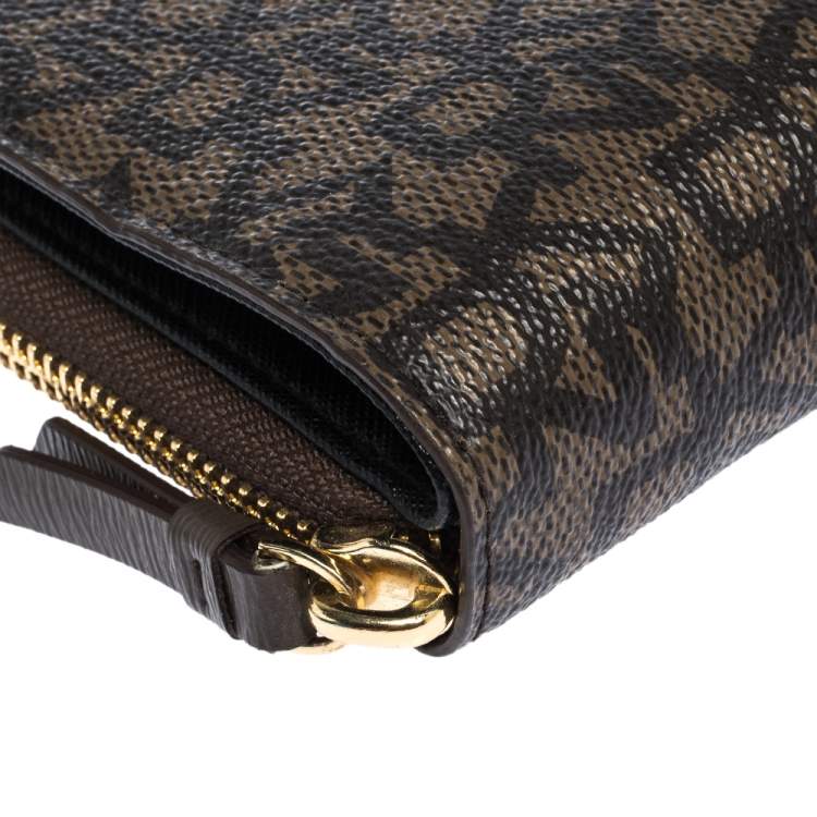 Pre Owned Dkny Brown Monogram Coated Canvas Zip Around Compact Wallet