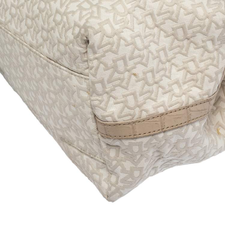 Pre Owned Dkny Beige/Off White Signature Fabric and Croc Embossed Leather Flap Hobo