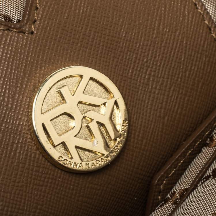 Pre Owned Dkny Beige/Off White Signature Fabric and Croc Embossed Leather Flap Hobo