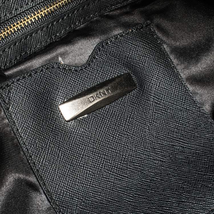Pre Owned DKNY Black Signature Canvas Tote 