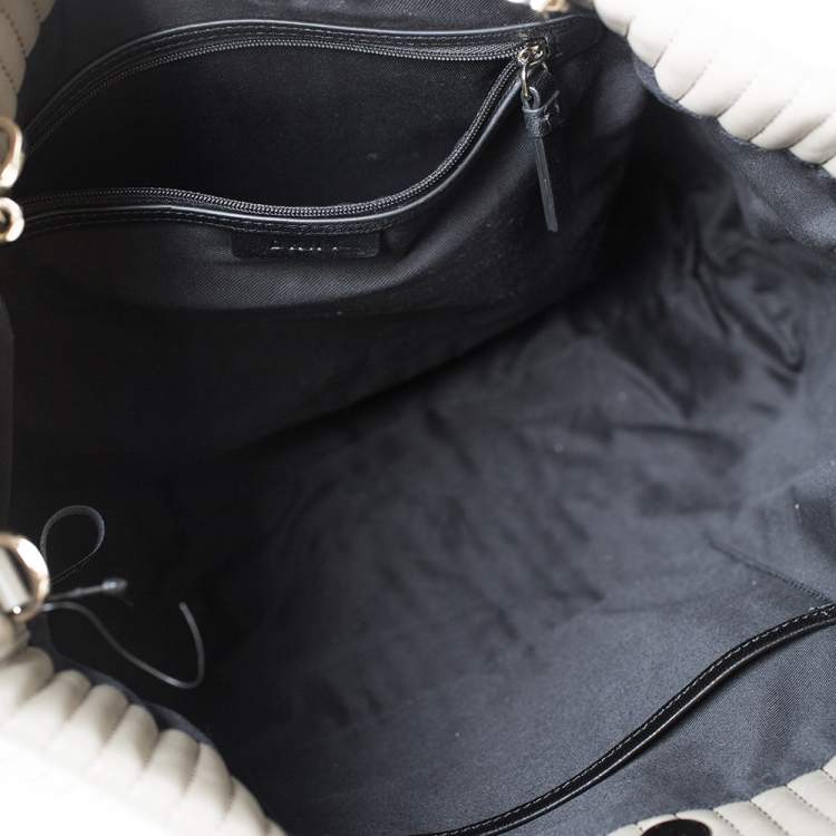 Pre Owned DKNY Grey Striped Effect Leather Tote