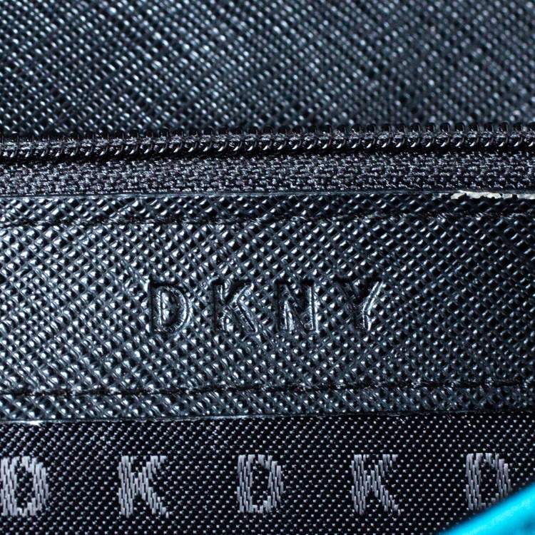 Pre Owned Dkny Sky Blue Leather Flap Continental Wallet