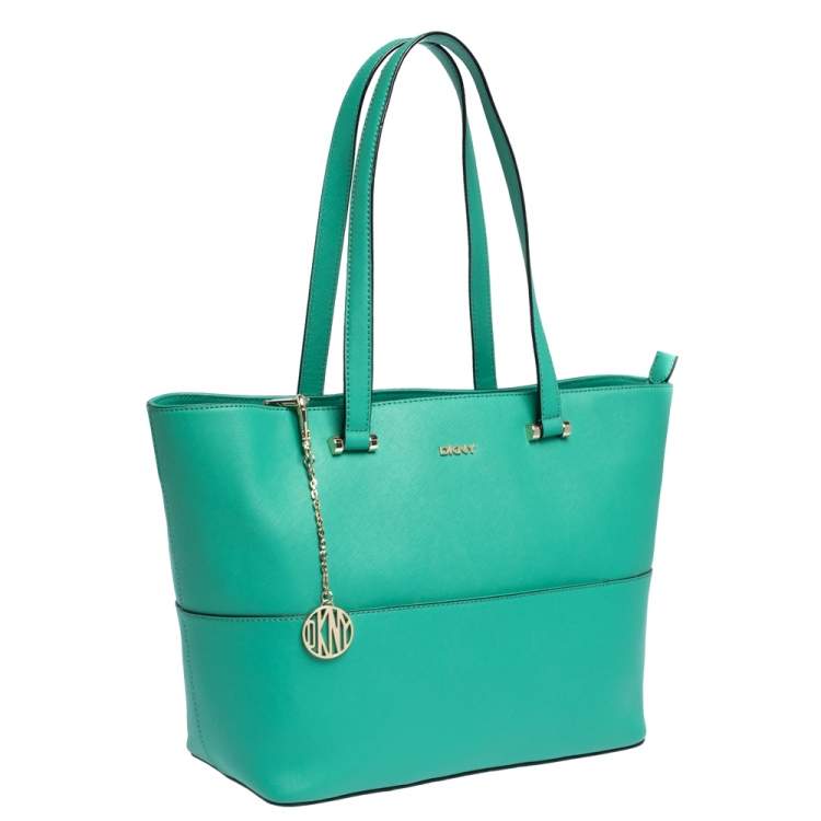 Pre Owned Dkny Green Leather Top Zip Tote