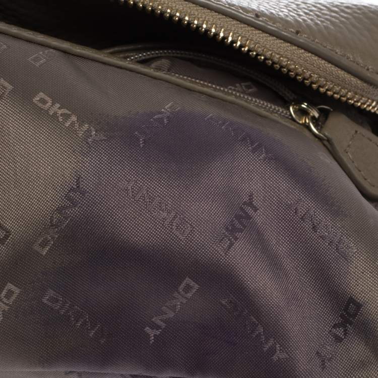 Pre Owned DKNY Brown Leather Front Zip Crossbody Bag