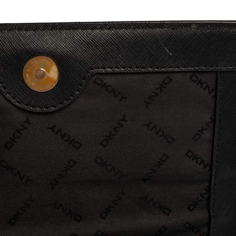 Pre Owned Dkny Black Leather Flap Crossbody Bag