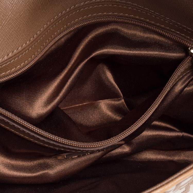 Pre Owned Dkny Beige/Tan Signature Canvas and Leather Shoulder Bag