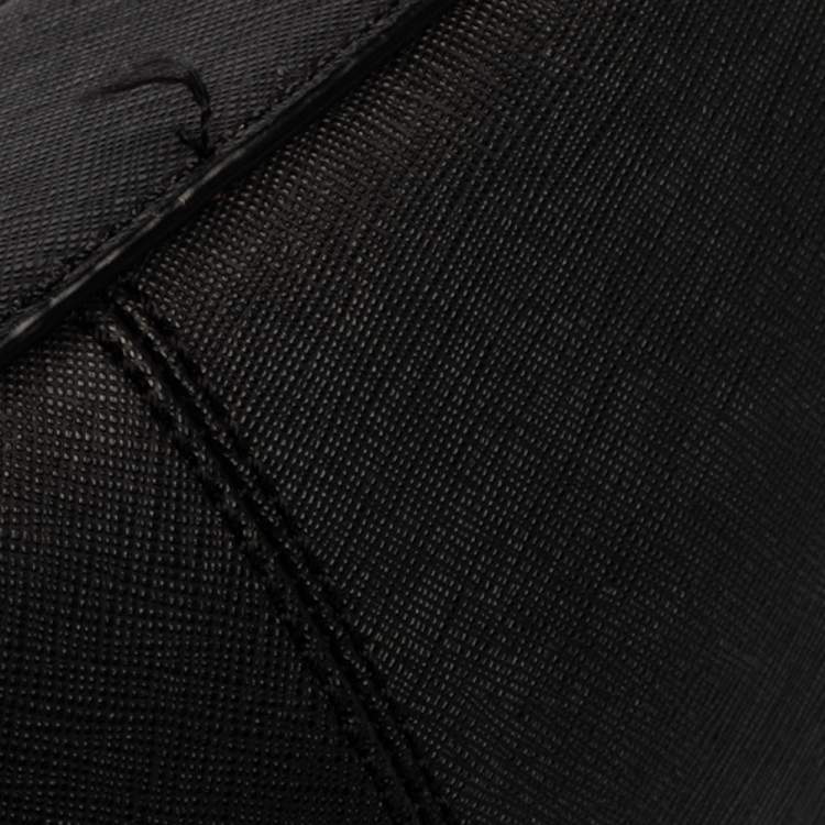 مملوكة مسبقًا Dkny Black Leather Camille Dome Shoulder Bag