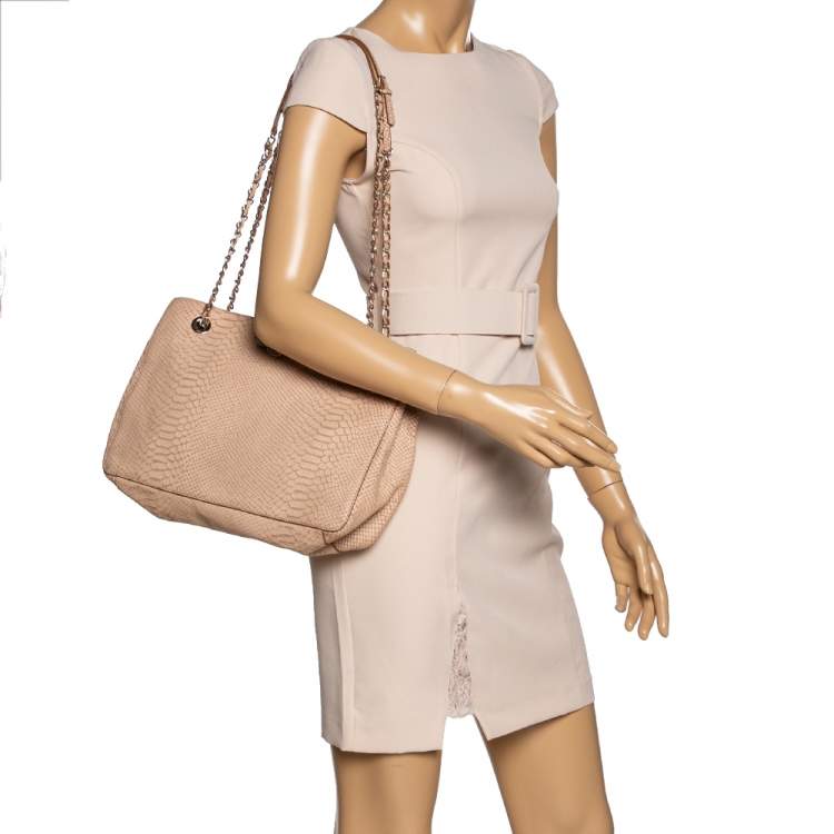 Pre Owned Dkny Peach Python Embossed Leather Chain Tote