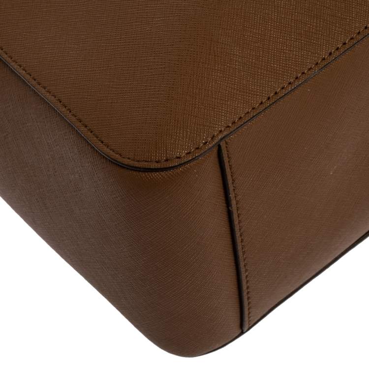 Pre Owned Dkny Brown Leather Bryant Park Chain Tote