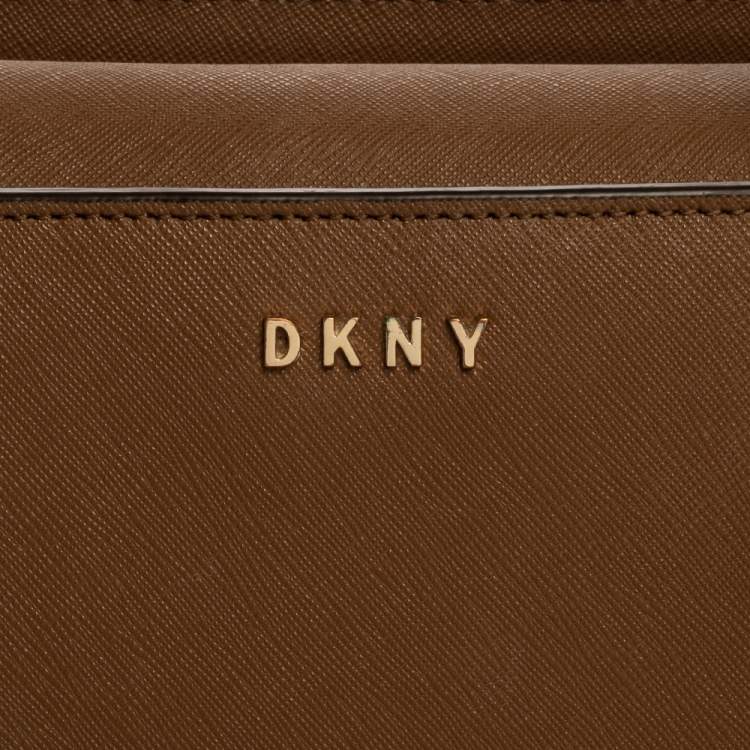Pre Owned Dkny Brown Leather Bryant Park Chain Tote