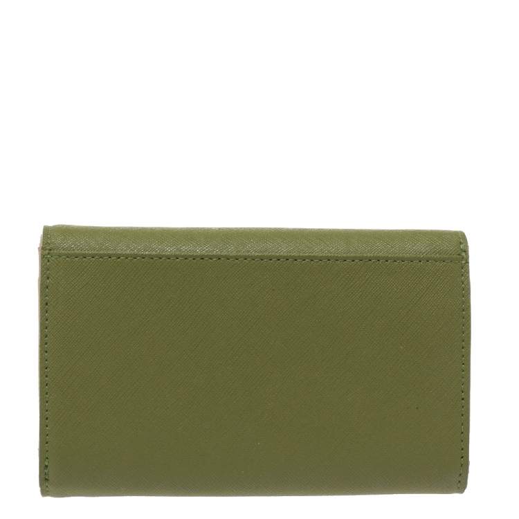 Pre Owned Dkny Green Leather Trifold Compact Wallet