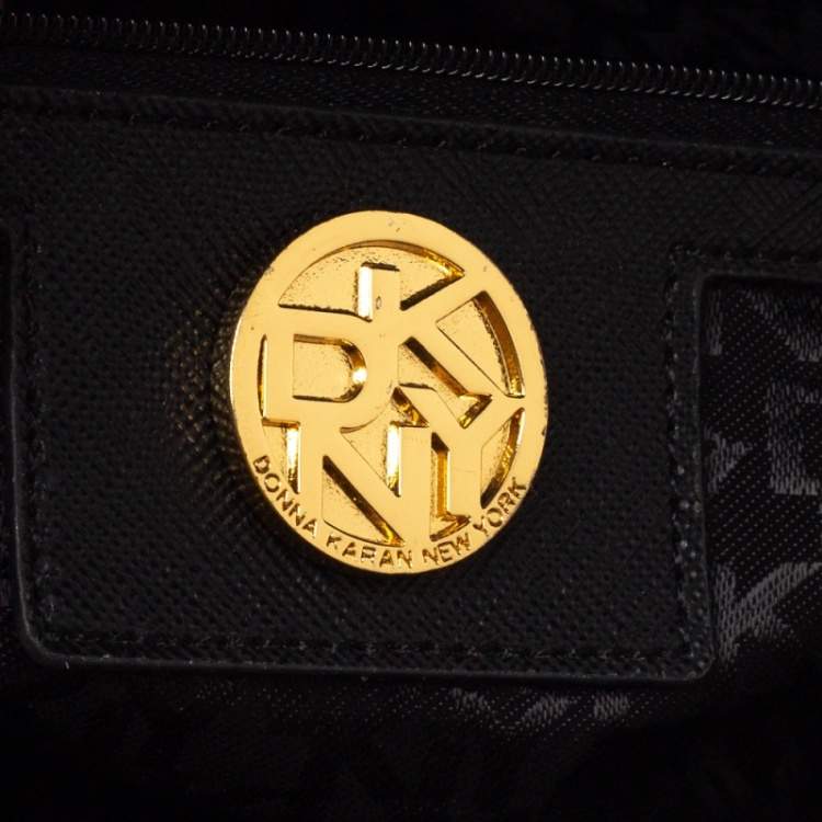 Pre Owned Dkny Black Leather Envelope Shoulder Bag