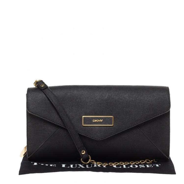 Pre Owned Dkny Black Leather Envelope Shoulder Bag