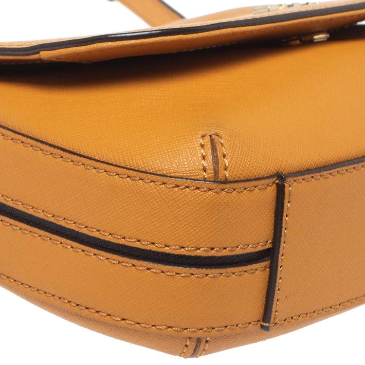 Pre Owned Dkny Mustard Leather Bryant Park Crossbody Bag
