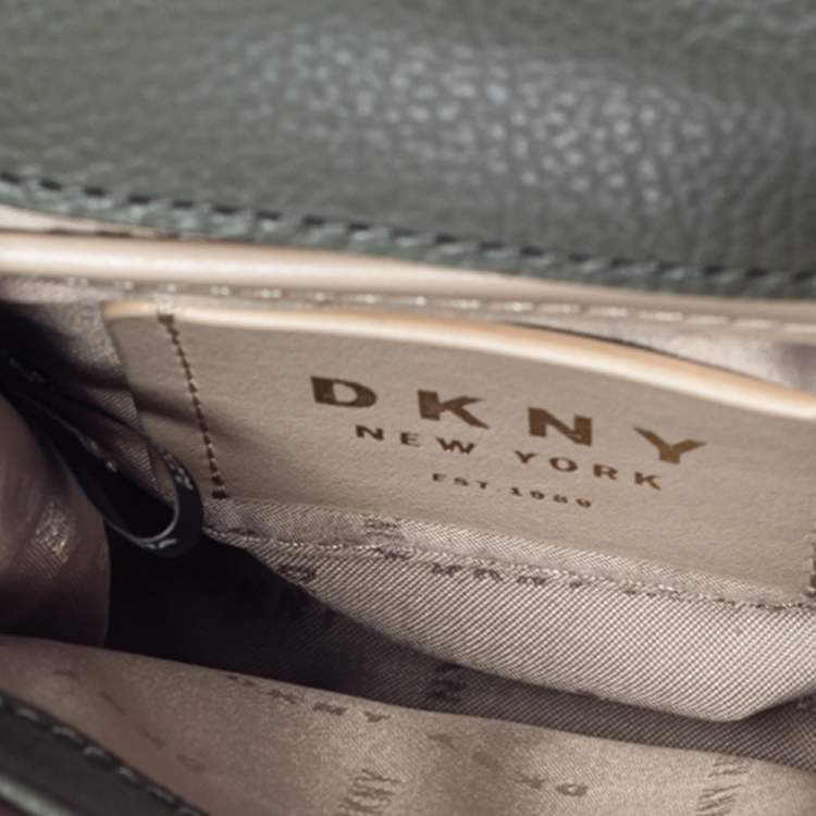 Pre Owned Dkny Fatigue Leather Elissa North South Crossbody Bag