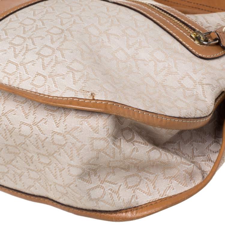 Pre Owned Dkny Beige/Tan Signature Canvas and Leather Hobo