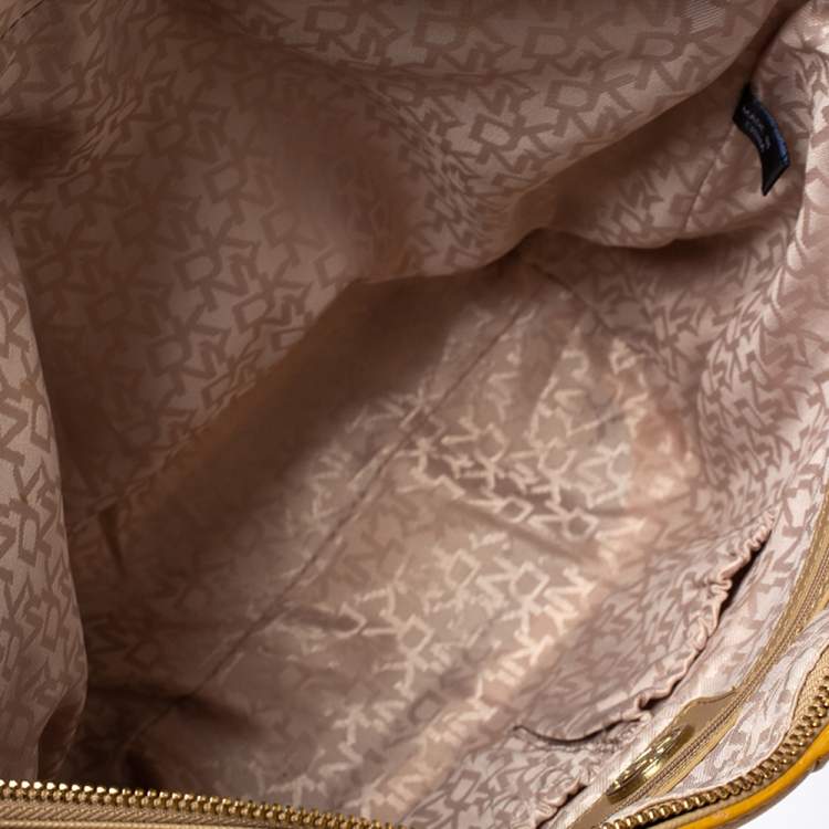 مملوكة مسبقًا Dkny Mustard Leather Zip Tote