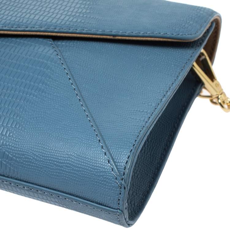 Pre Owned Dkny Blue Croc Embossed Leather Chain Shoulder Bag