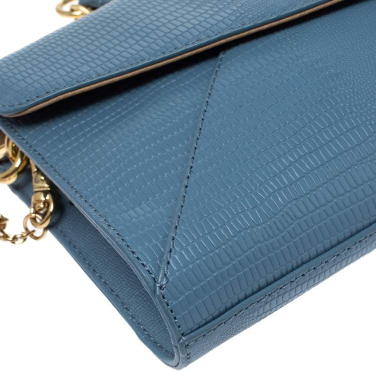 Pre Owned Dkny Blue Croc Embossed Leather Chain Shoulder Bag