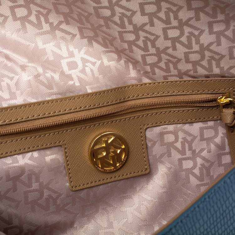 Pre Owned Dkny Blue Croc Embossed Leather Chain Shoulder Bag