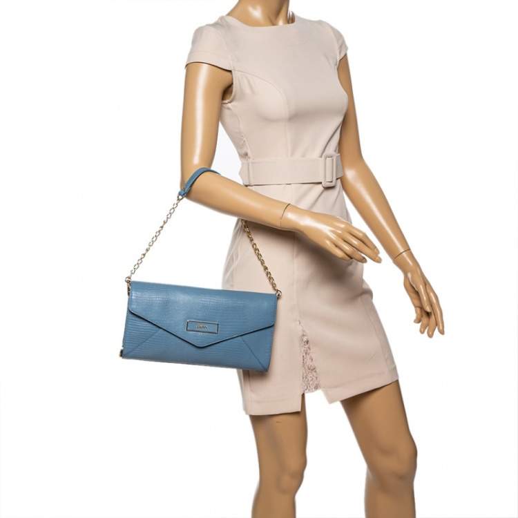 Pre Owned Dkny Blue Croc Embossed Leather Chain Shoulder Bag