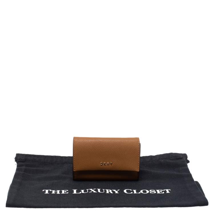 Pre Owned Dkny Tan Leather Flap Card Holder