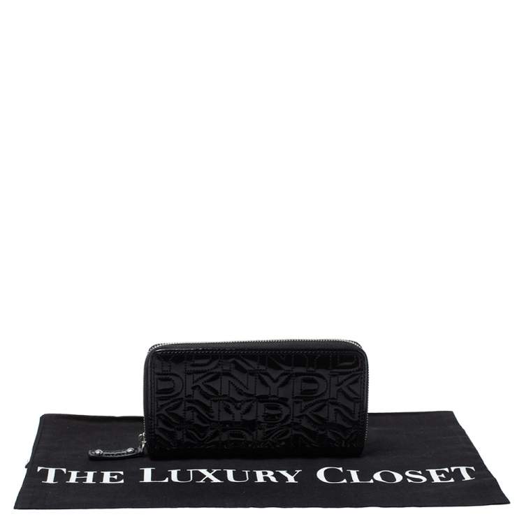 Pre Owned Dkny Black Patent Leather Zip Around Continental Wallet