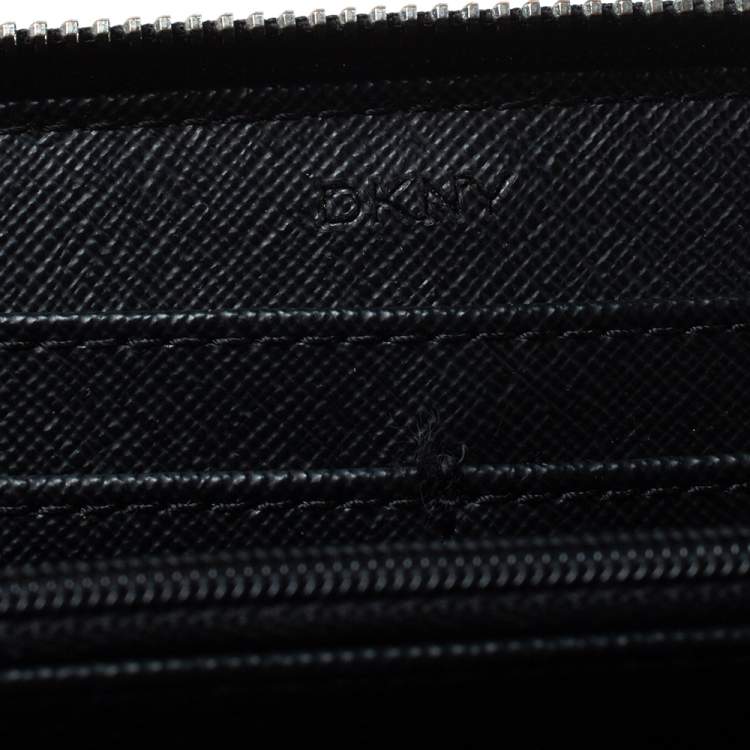 Pre Owned Dkny Black Patent Leather Zip Around Continental Wallet