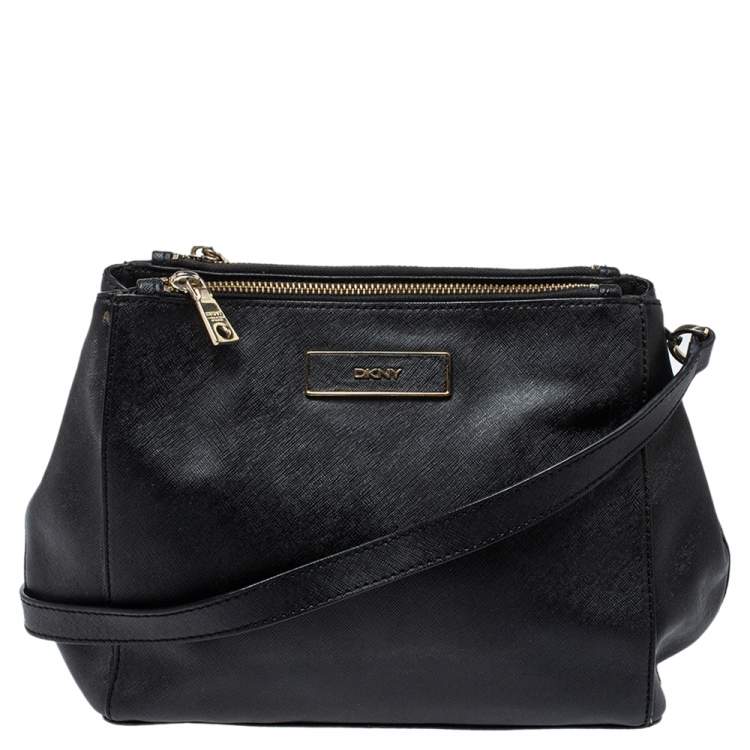 DKNY . #dkny #bags #shoulder bags #hand bags #leather #
