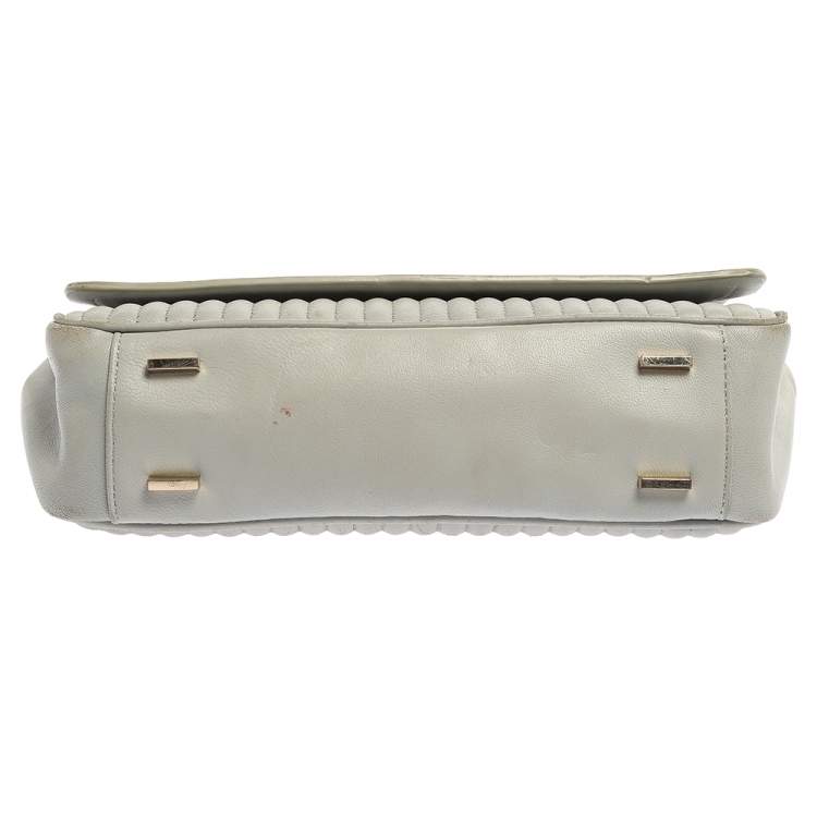 مملوكة مسبقًا DKNY Grey Pinstripe Quilted Leather Gansevoort Flap Shoulder Bag