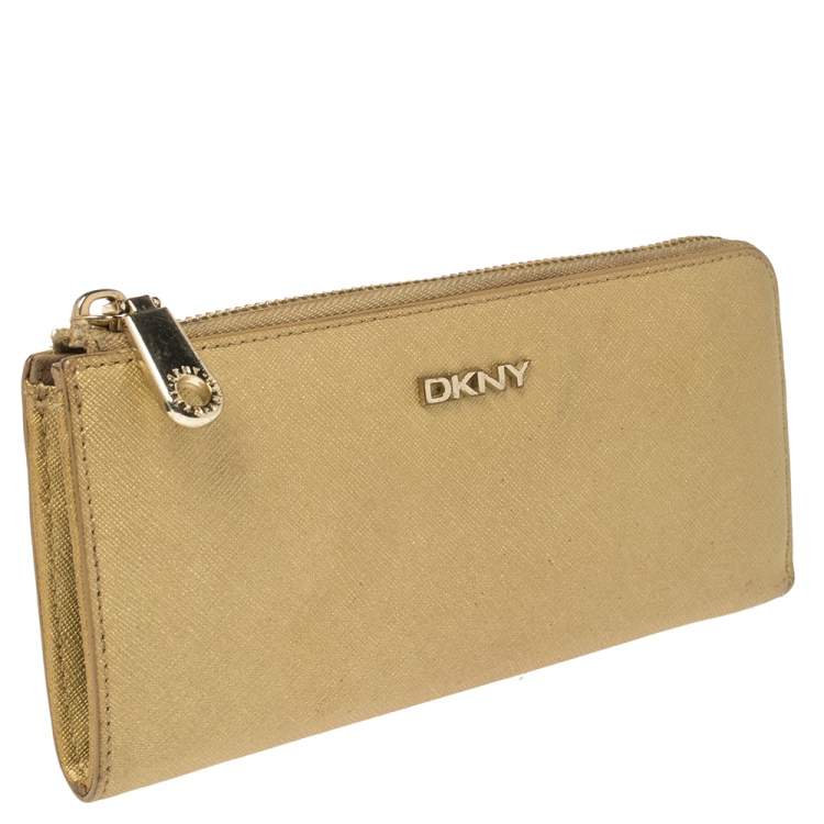 Pre Owned Dkny Metallic Beige Leather Zip Around Wallet