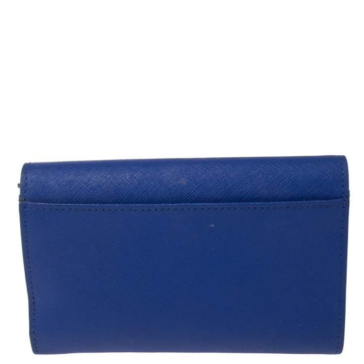 Pre Owned Dkny Blue Leather Trifold Wallet 
