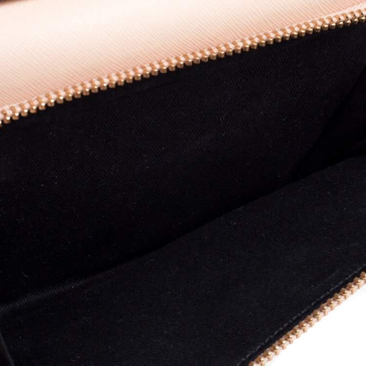 Pre Owned Dkny Beige Leather Small Bryant Park Pocket Crossbody Bag