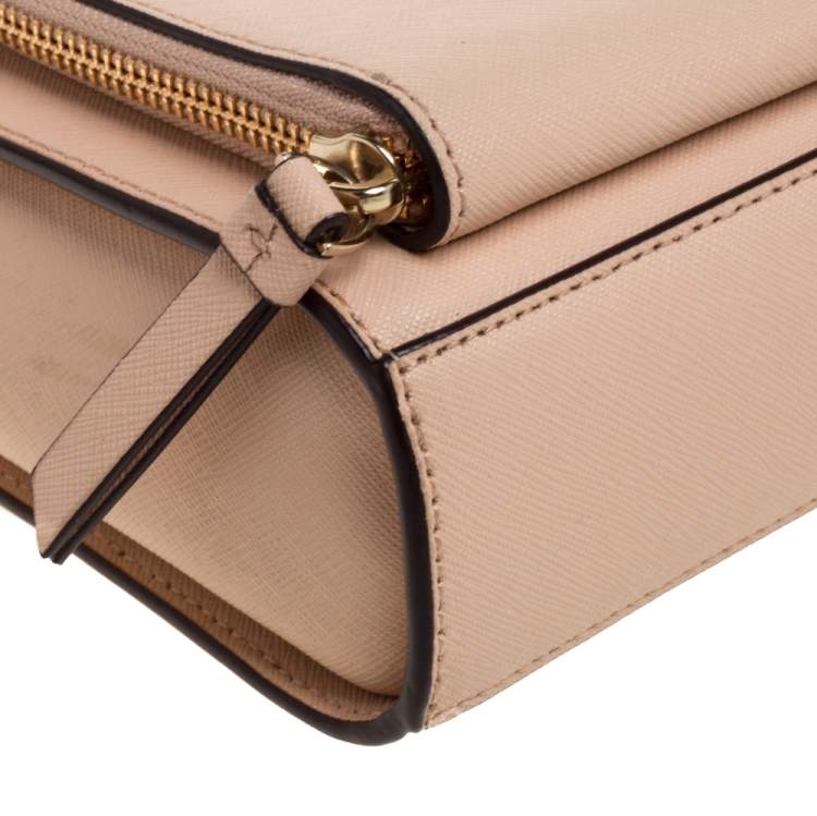 Pre Owned Dkny Beige Leather Small Bryant Park Pocket Crossbody Bag