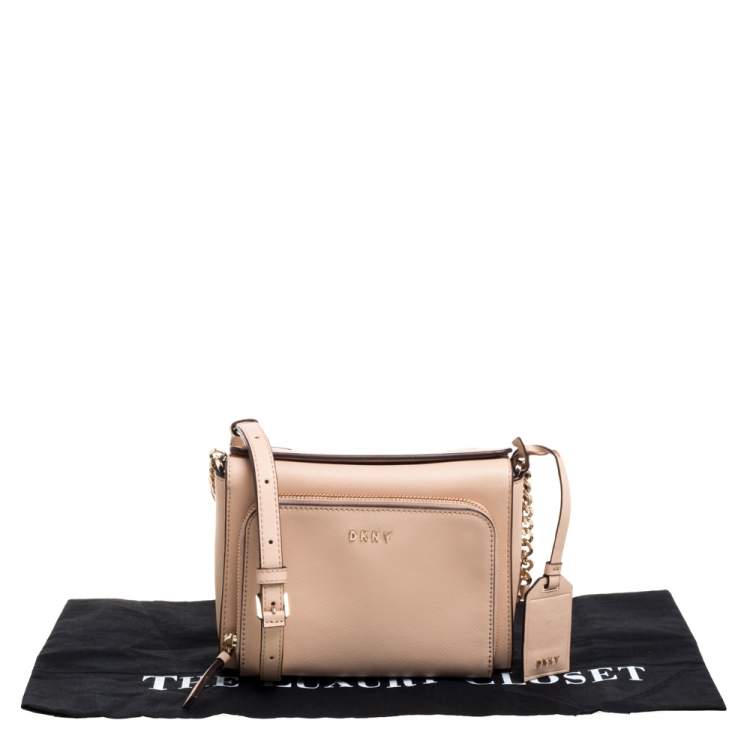 Pre Owned Dkny Beige Leather Small Bryant Park Pocket Crossbody Bag