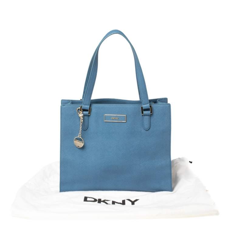 مملوكة مسبقًا DKNY Cornflower Blue Leather Bryant Park Zip Tote