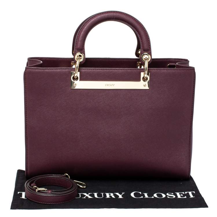 Pre Owned Dkny Burgundy Leather Logo Plague Zip Tote