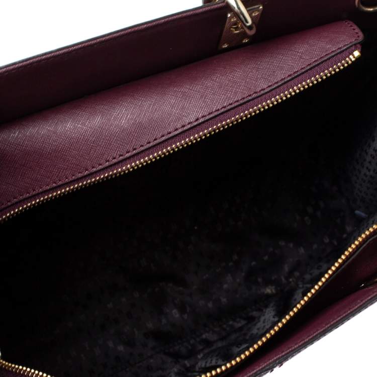 Pre Owned Dkny Burgundy Leather Logo Plague Zip Tote