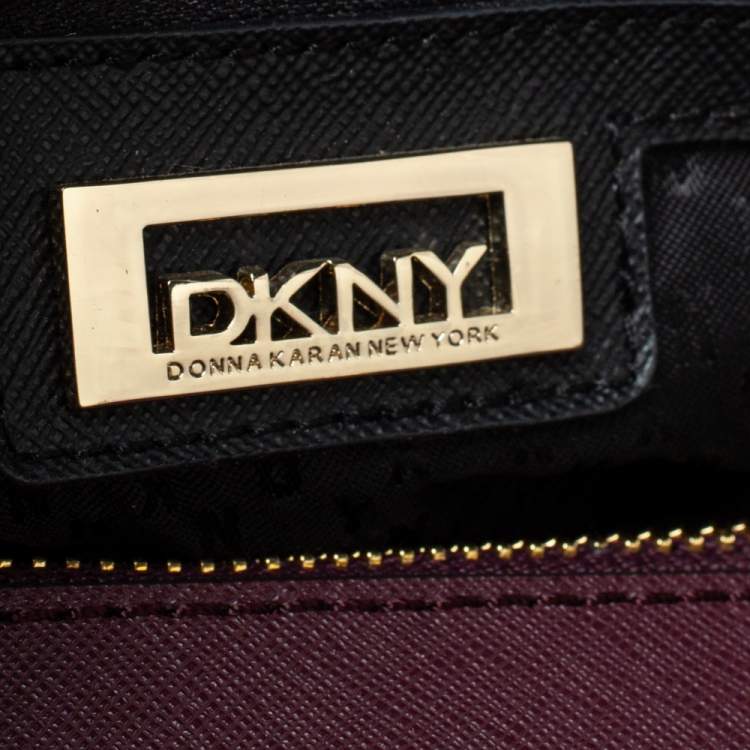 Pre Owned Dkny Burgundy Leather Logo Plague Zip Tote