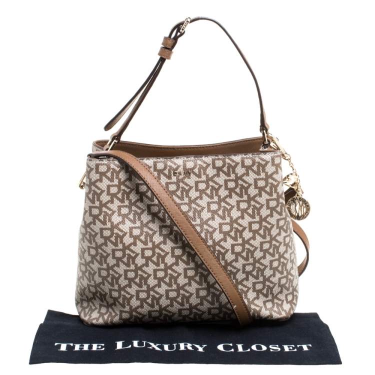 Pre Owned Dkny Beige/Brown Signature Coated Canvas and Leather Bryant Bucket Bag