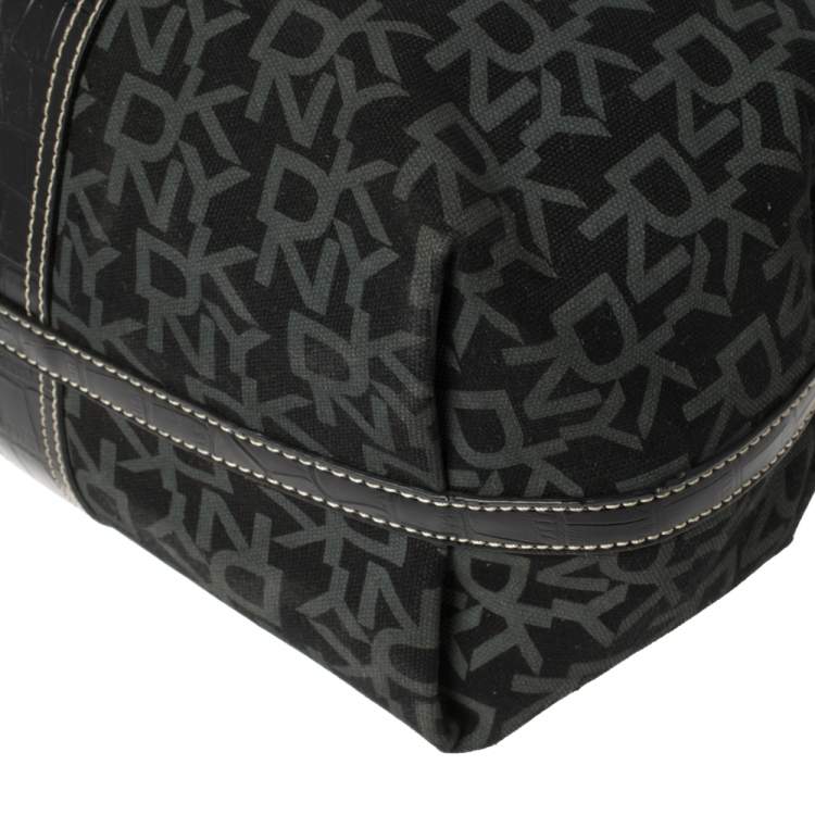 Pre Owned Dkny Black/Grey Signature Canvas and Leather Hobo