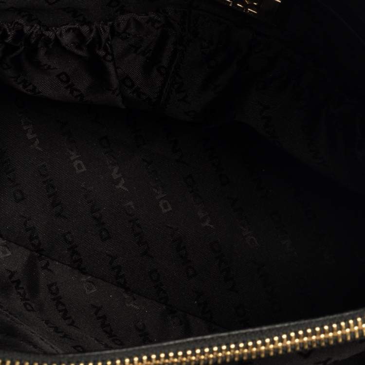 Pre Owned DKNY Black Textured Leather Middle Zip Tote