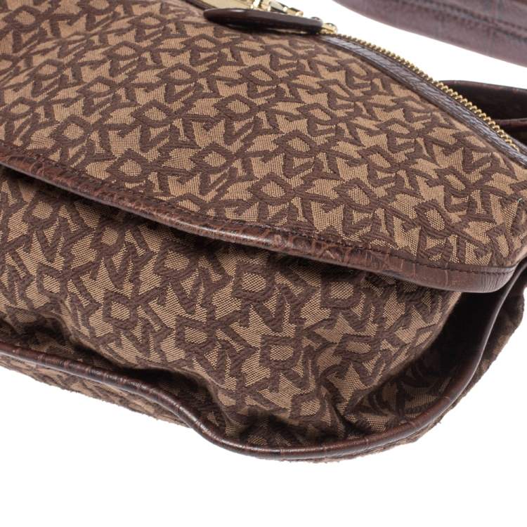 Pre Owned Dkny Brown Signature Canvas and Leather Hobo 
