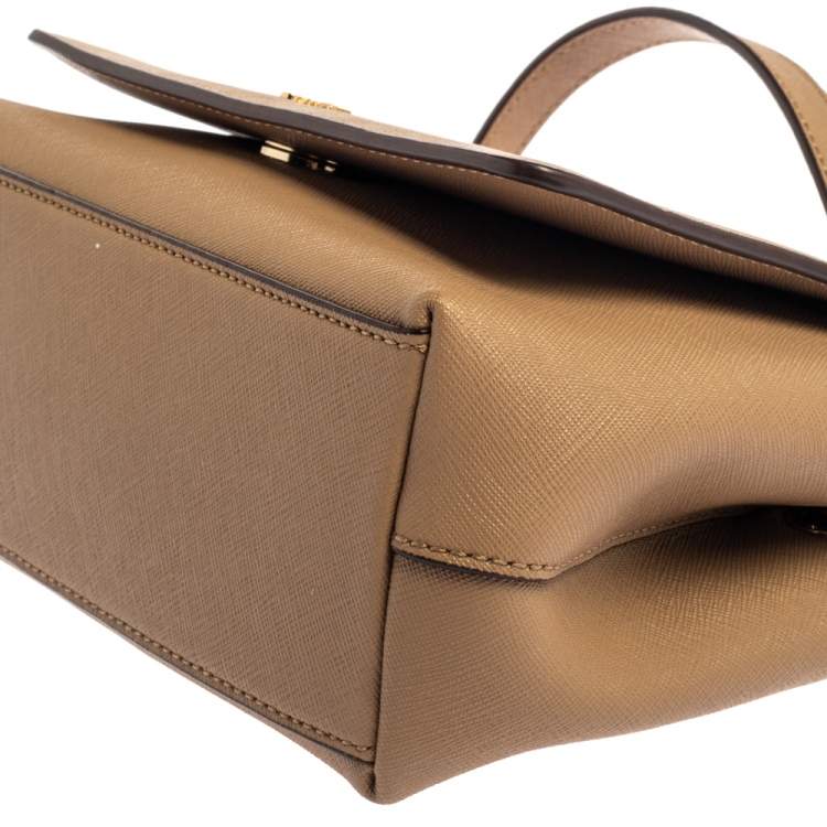 Pre Owned Dkny Beige Leather Logo Flap Crossbody Bag