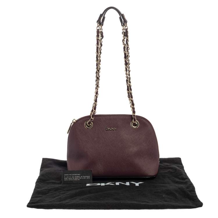 مملوكة مسبقًا Dkny Burgundy Leather Dome Chain Shoulder Bag
