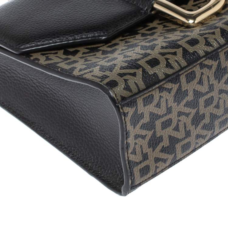مملوكة مسبقًا DKNY Black Signature PVC and Leather Von Flap Shoulder Bag