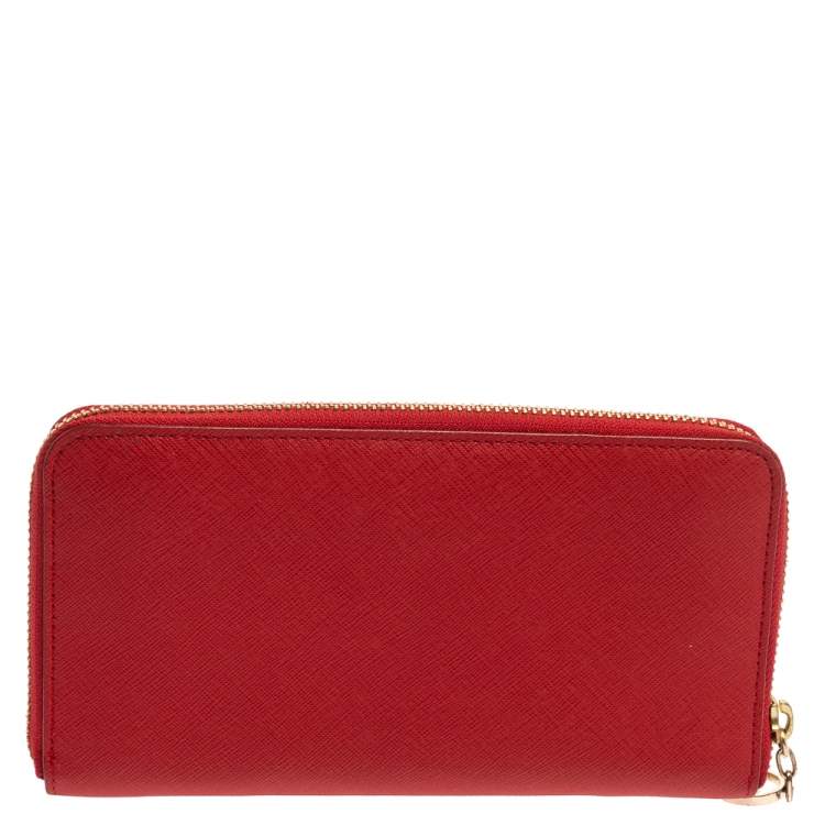 Pre Owned DKNY Red Leather Zip Around Wallet