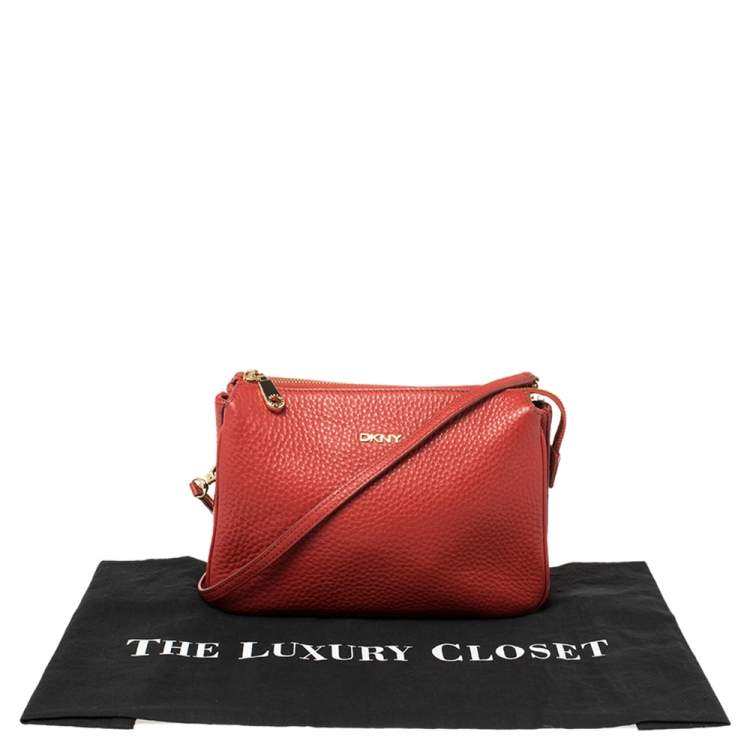Pre Owned Dkny Red Leather Zipped Crossbody Bag