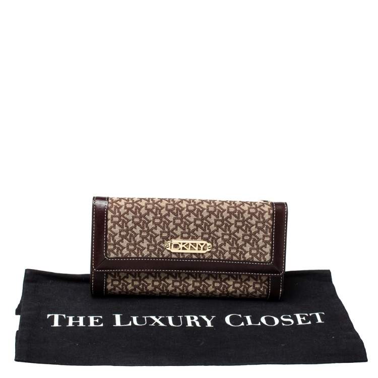 Pre Owned Dkny Beige/Brown Signature Canvas and Leather Wallet