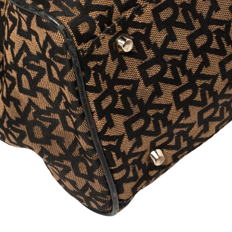 Pre Owned Dkny Black/Brown Signature Canvas and Leather Padlock Tote